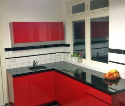 Keuken hoogglans rood